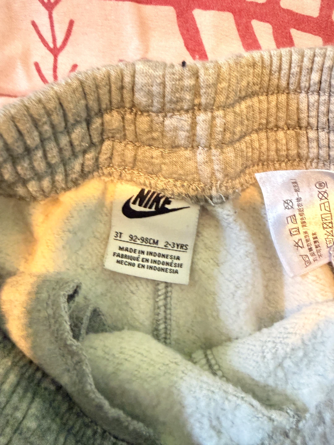 Nike Jogger Sweatpants Size 3T - photo 2
