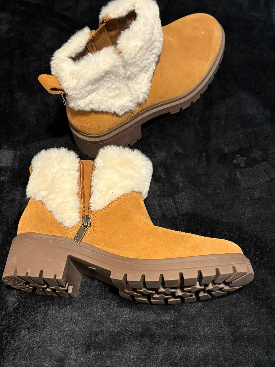 Muk Luks Women's Sherpa Lined Winter Boots Size 8 - photo 3