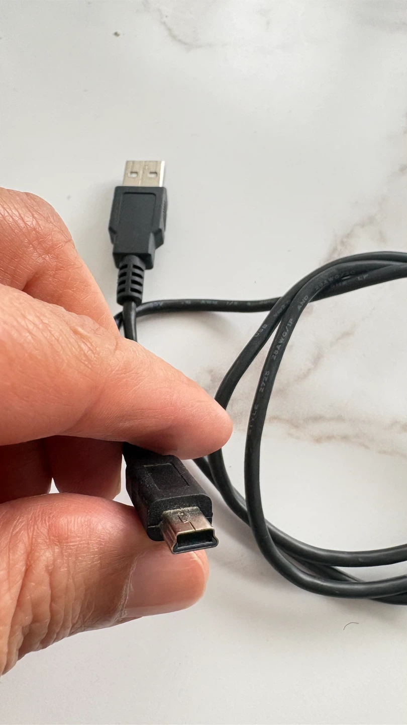 USB to Mini USB Cable - photo 4