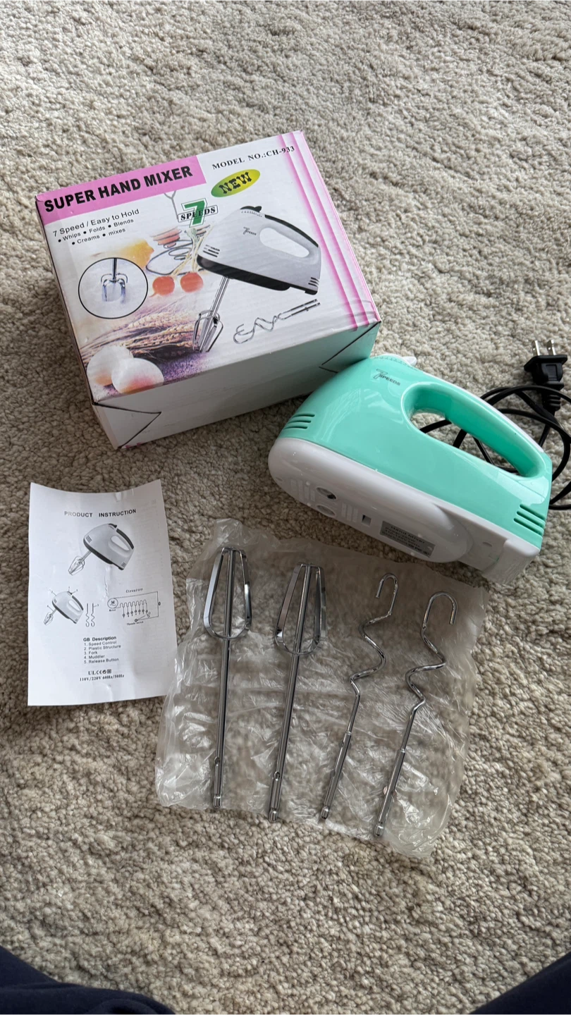 Super Hand Mixer 7 Speed - Includes Dough Hooks & Whiskers
