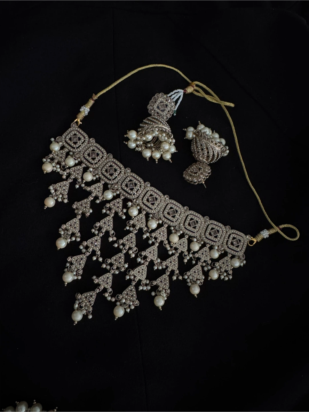 Traditional/Indian Choker Necklace with Earrings and Tikka - photo 4