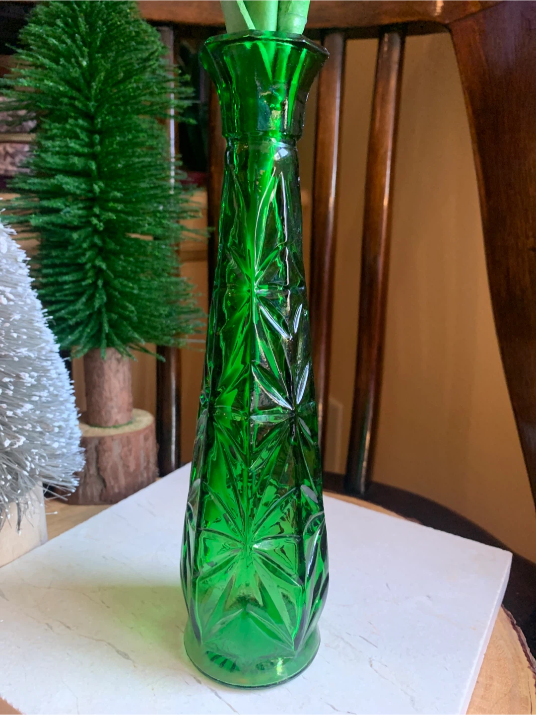 Vintage Emerald Green Glass Bud Vase - photo 2