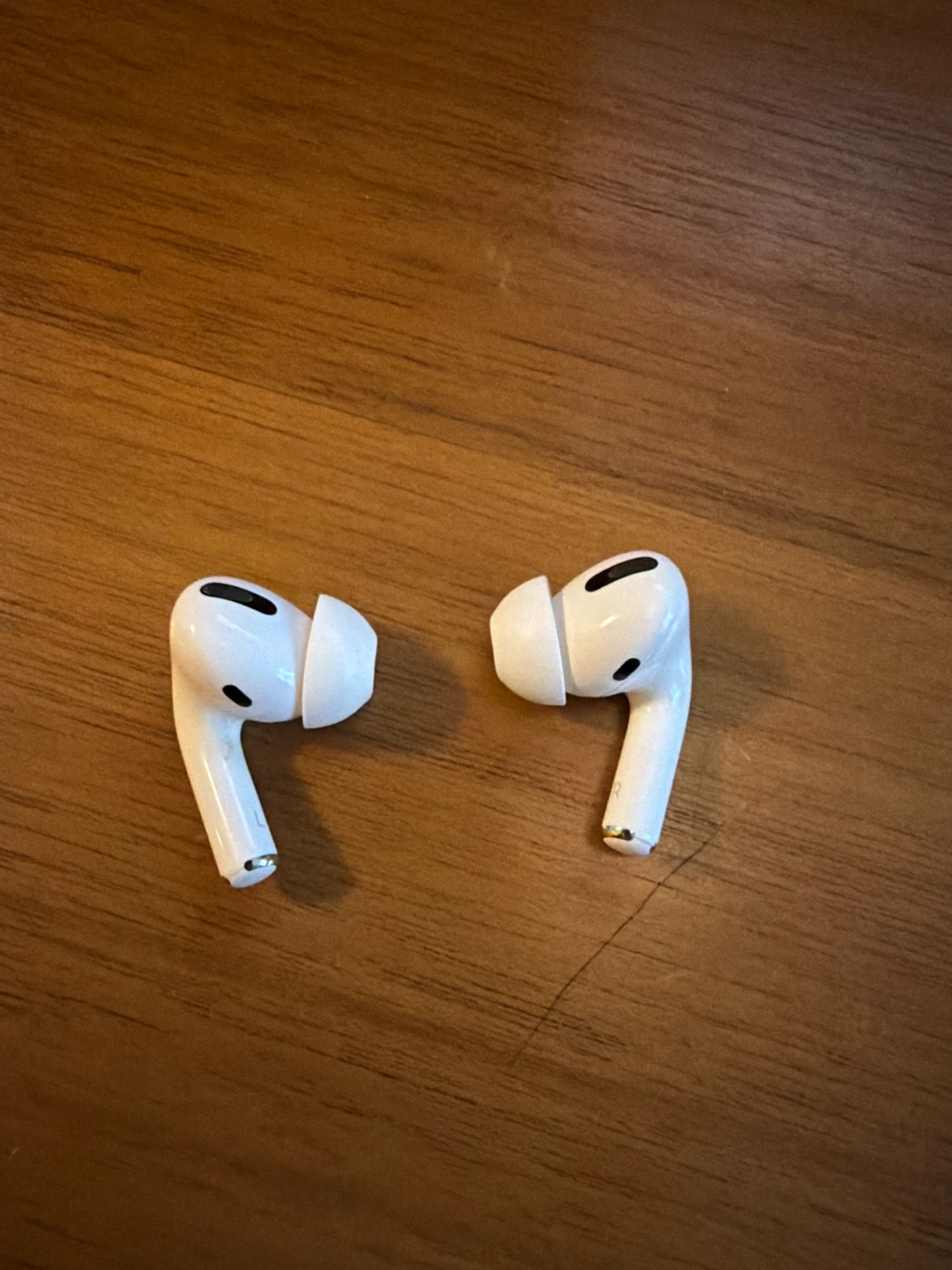 Apple AirPods Pro (1st Gen) - photo 3