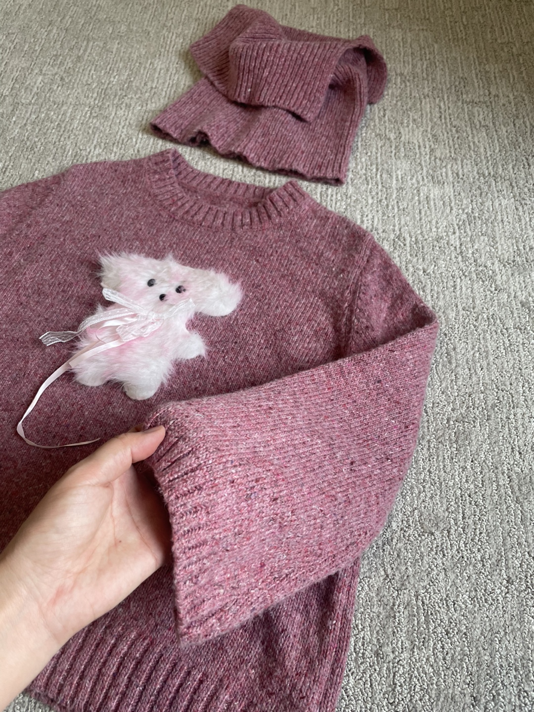 Pink Knit Sweater with Teddy Bear Appliqué and Matching Scarf - photo 3