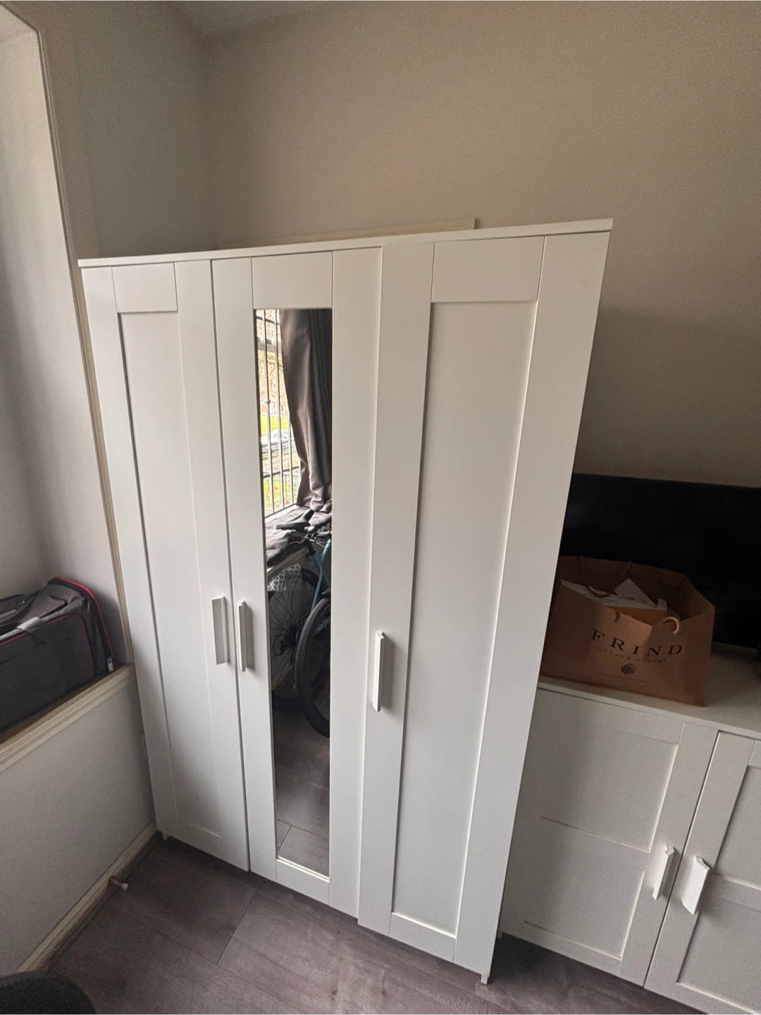 White 3 Door Wardrobe with Mirror Doors