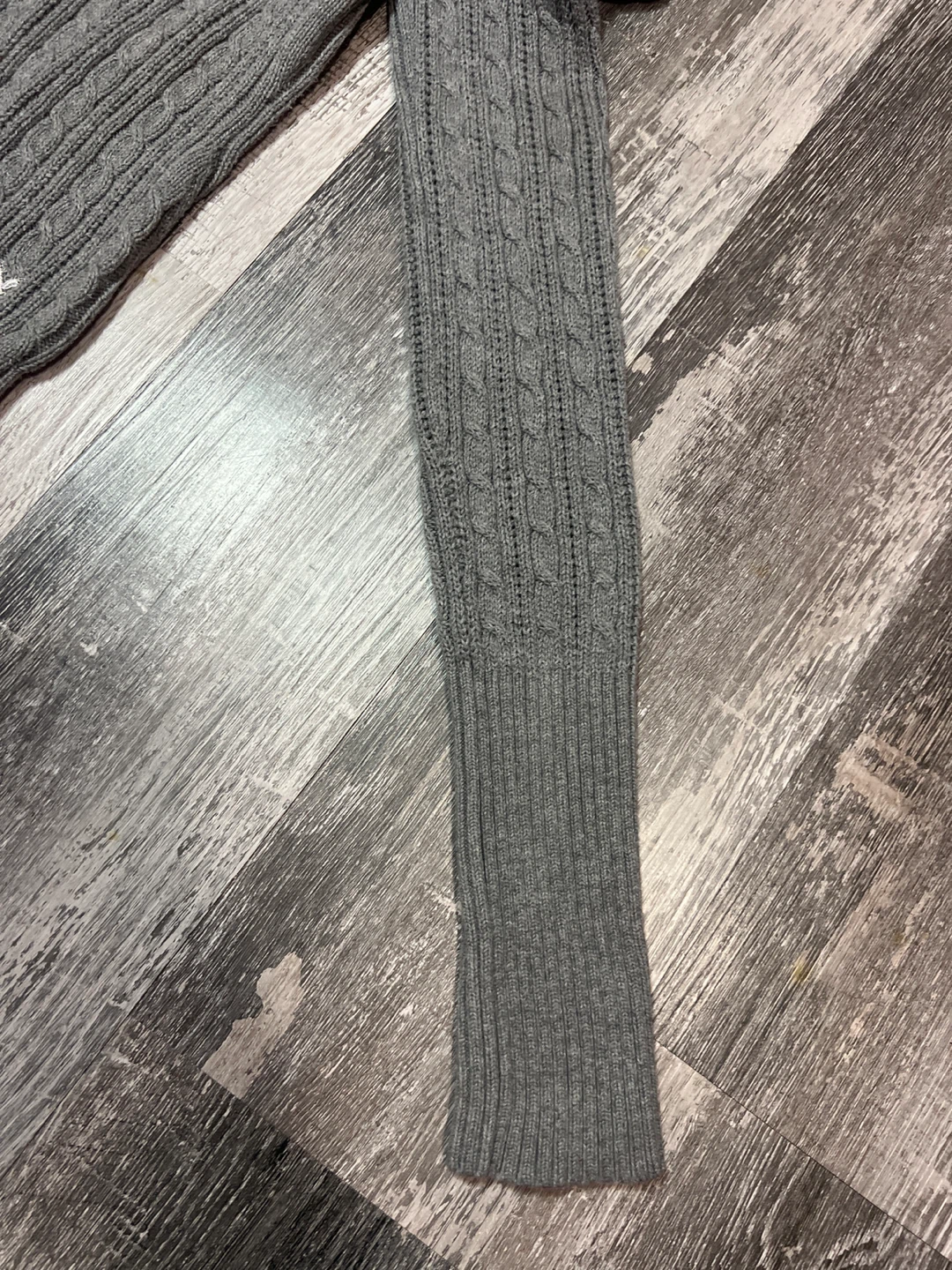 American Eagle Outfitters Grey Cable Knit Sweater - photo 2
