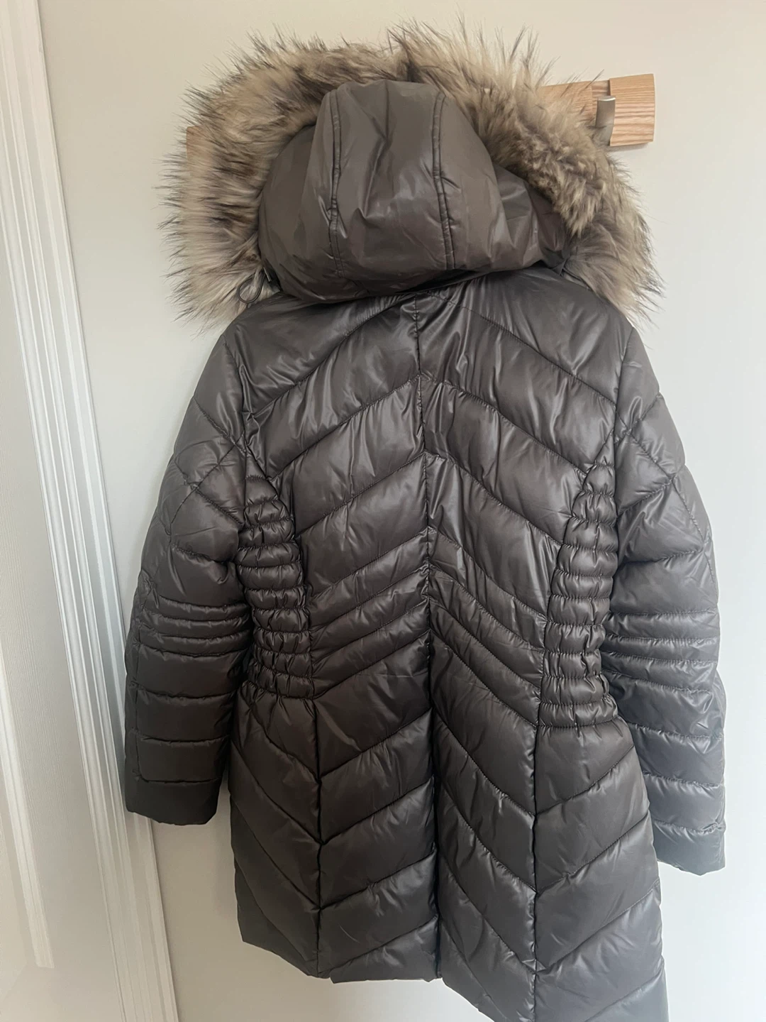 Laundry by Design Puffer Coat with Faux Fur Trim - Size L - photo 5