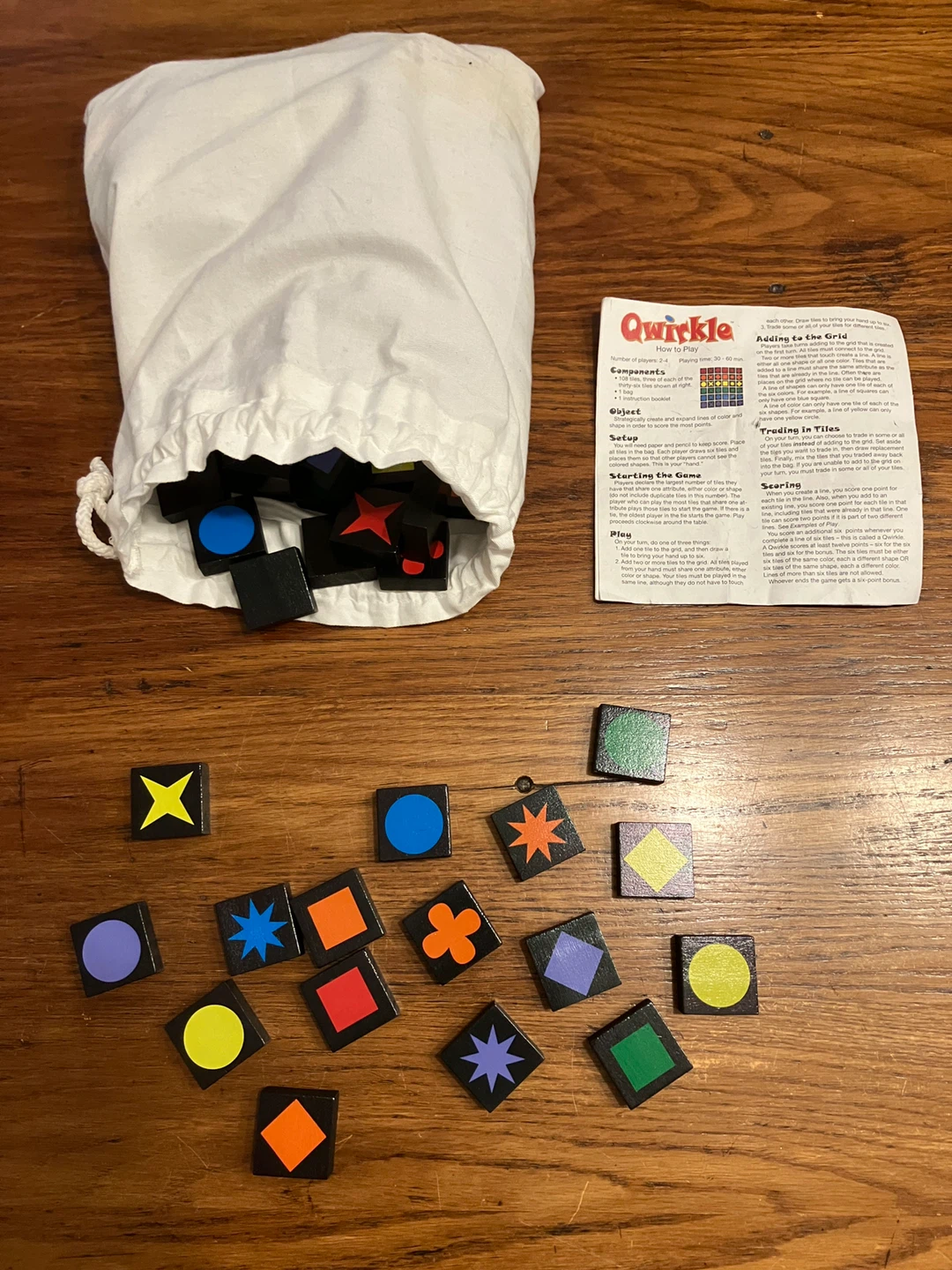 Qwerkle tiles game