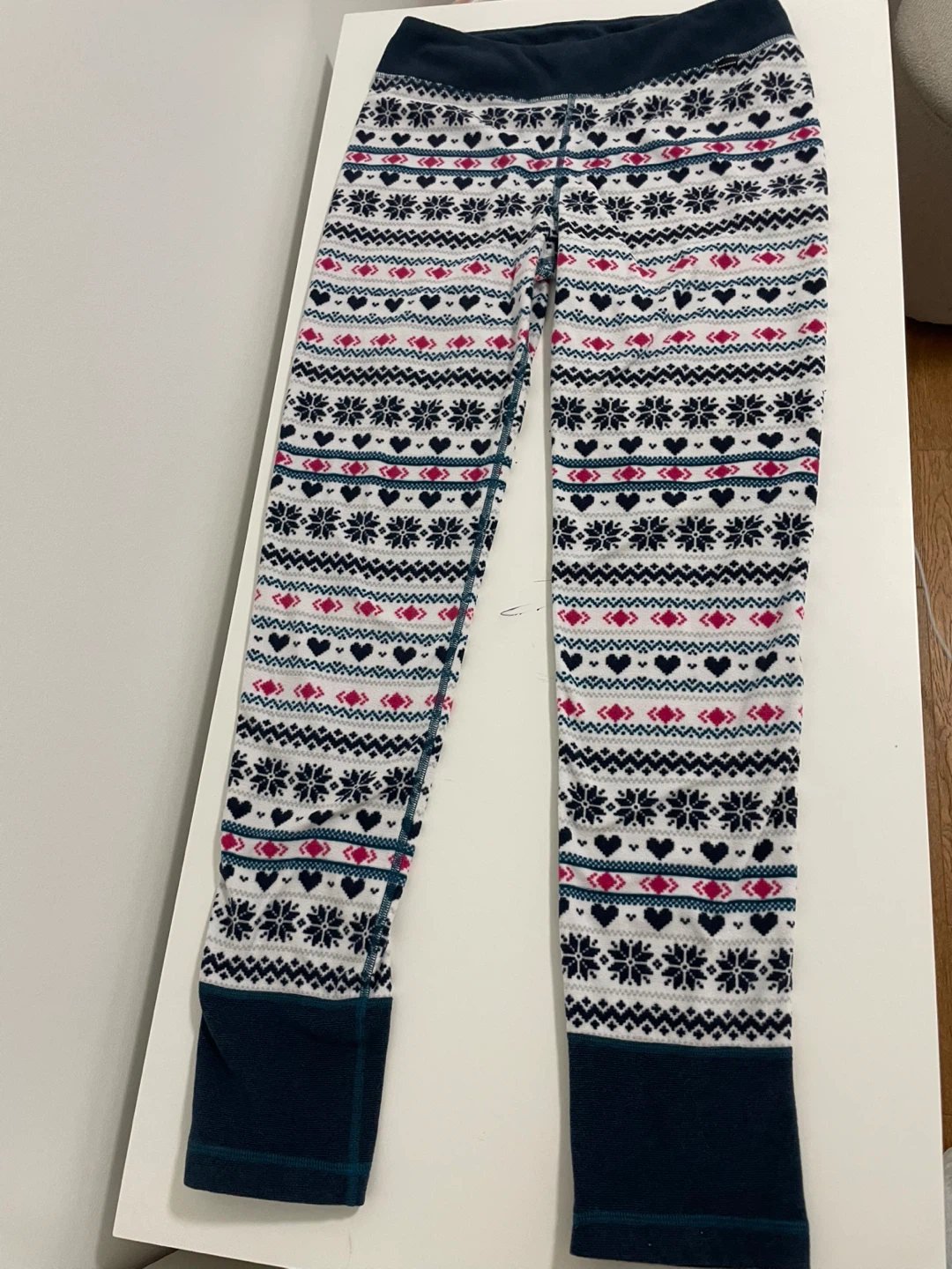 Kids skiing base layer
