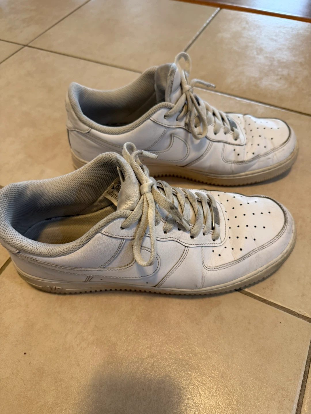 White Nike Air Force 1 - photo 2