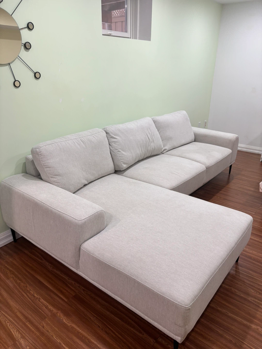 Structube Sectional sofa “Bromont”106”X64”-like new