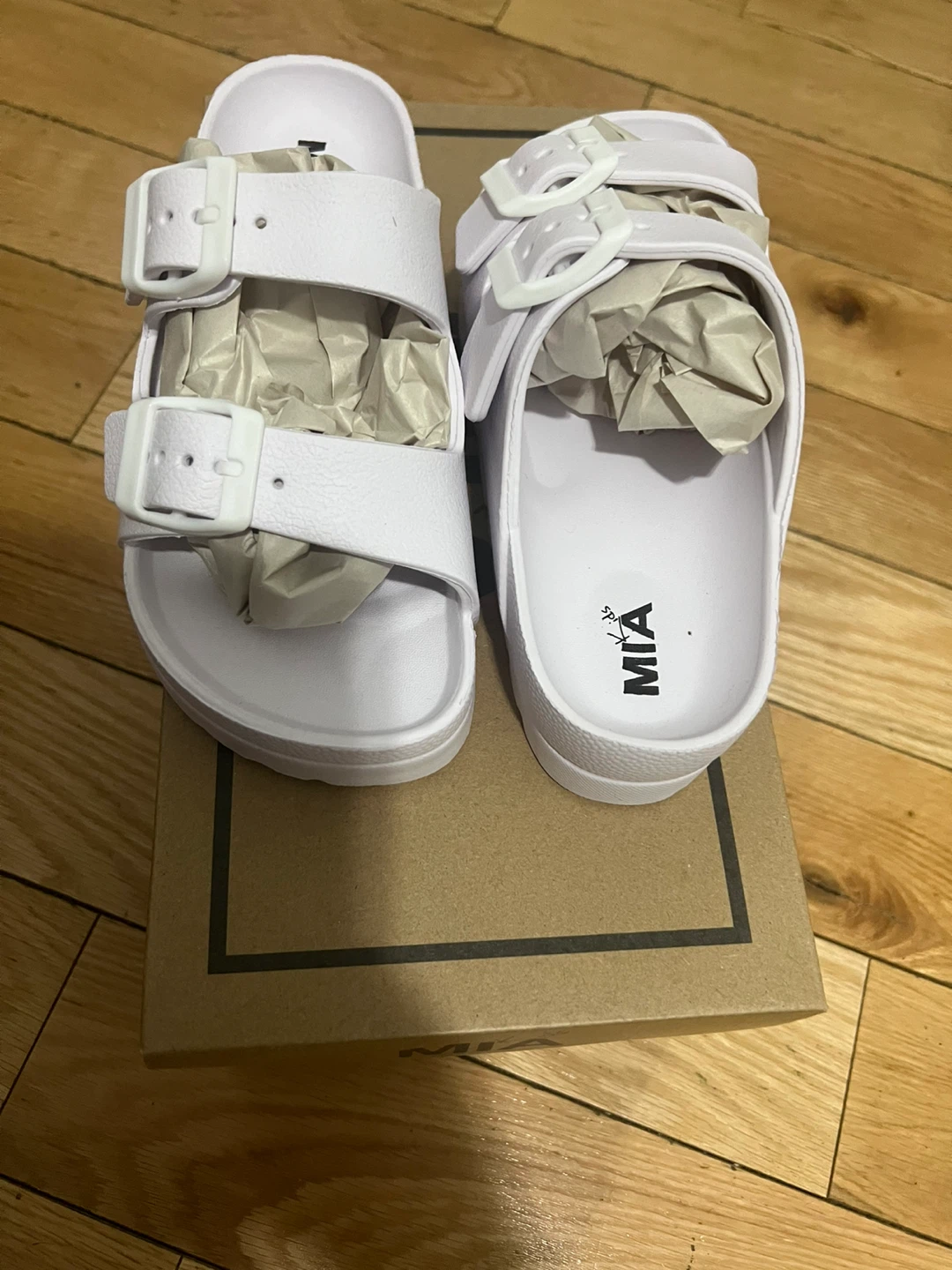MIA Little Kiana EVA Slides - White