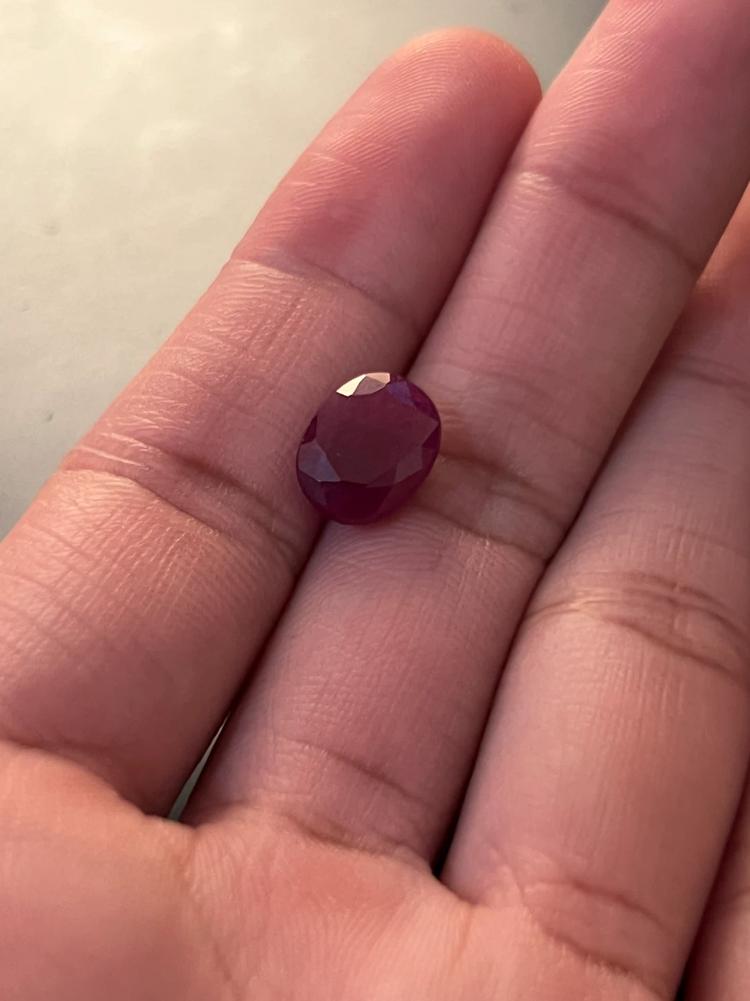 Natural Ruby Gemstone - Oval Faceted, 5.26 Carats - photo 3