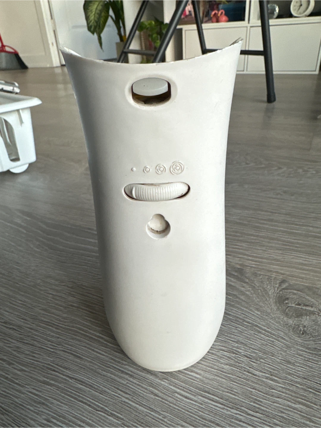 Air Wick Automatic Air Freshener