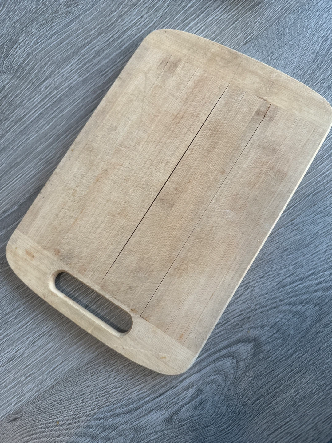 Wooden Cutting Board with Handle