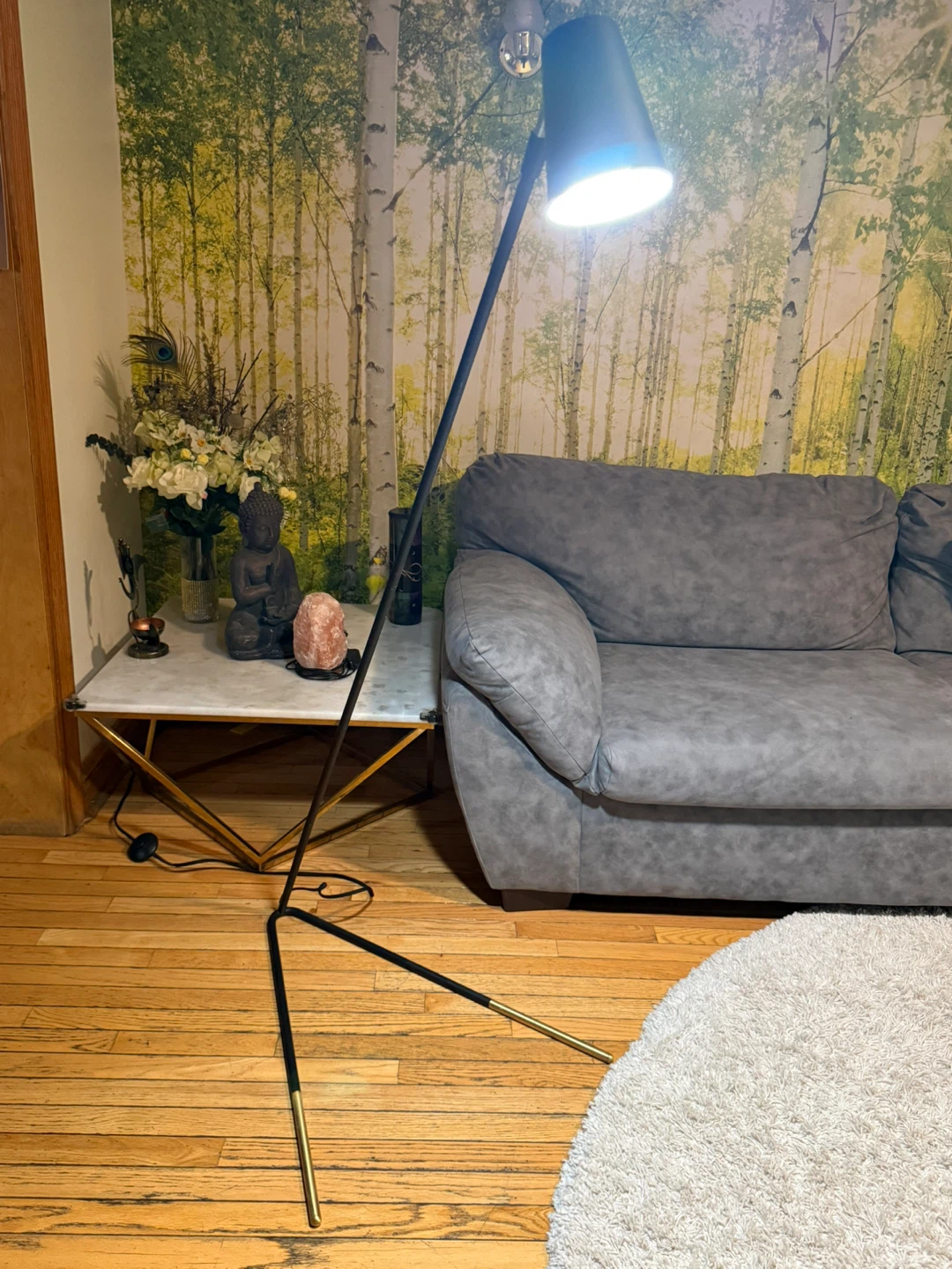 Modern Black Tripod Floor Lamp – Mid Century Style