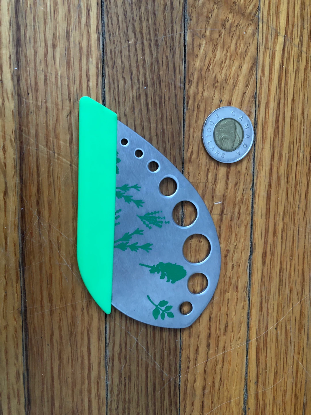 Herb Stripper with Blade