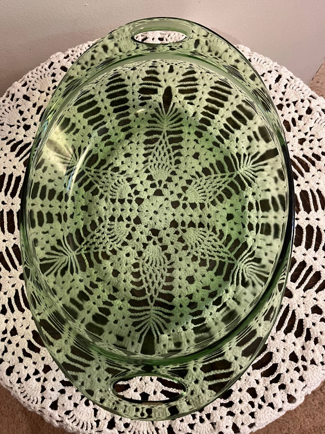 Anchor hocking Green Glass Baking Dish with Handles