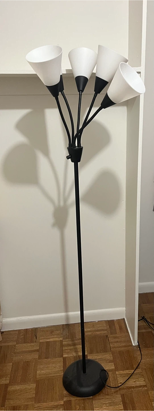 Floor Lamp. Black 5-Head with Adjustable Arms - photo 2