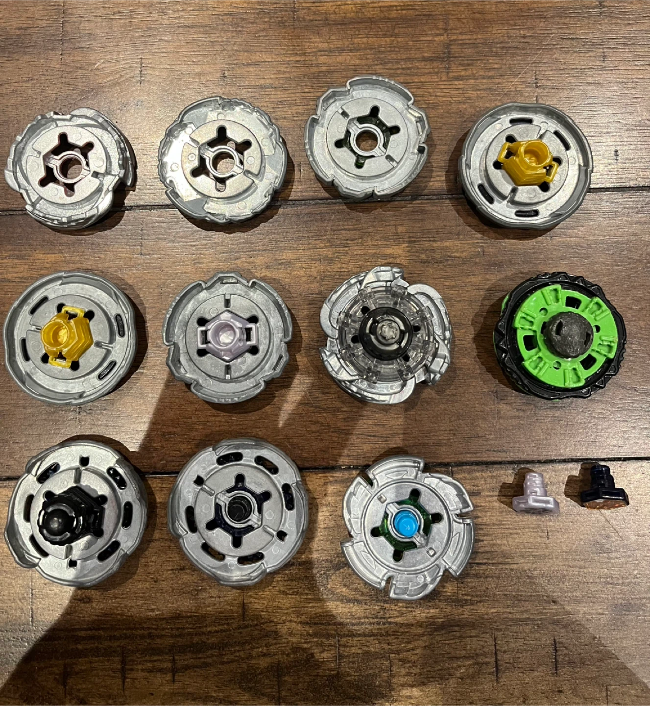 Beyblade Metal Fury Lot - photo 2
