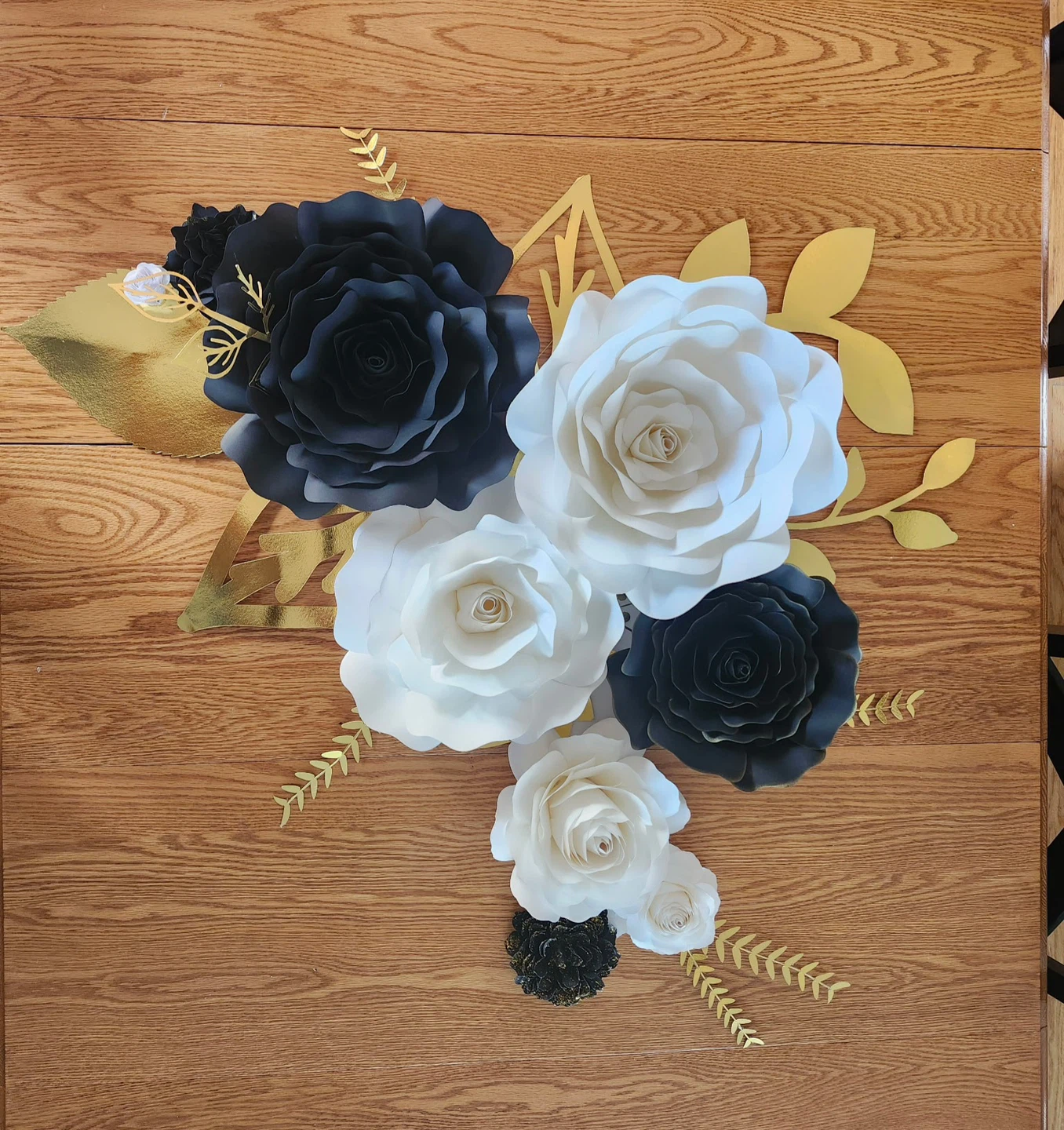Paper Flower Wall Decor Set