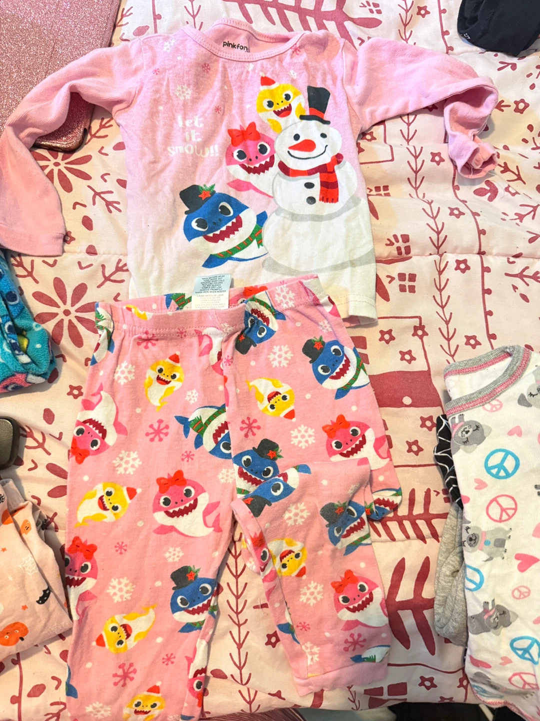 Pinkfong Baby Shark Pajama Set - 4T