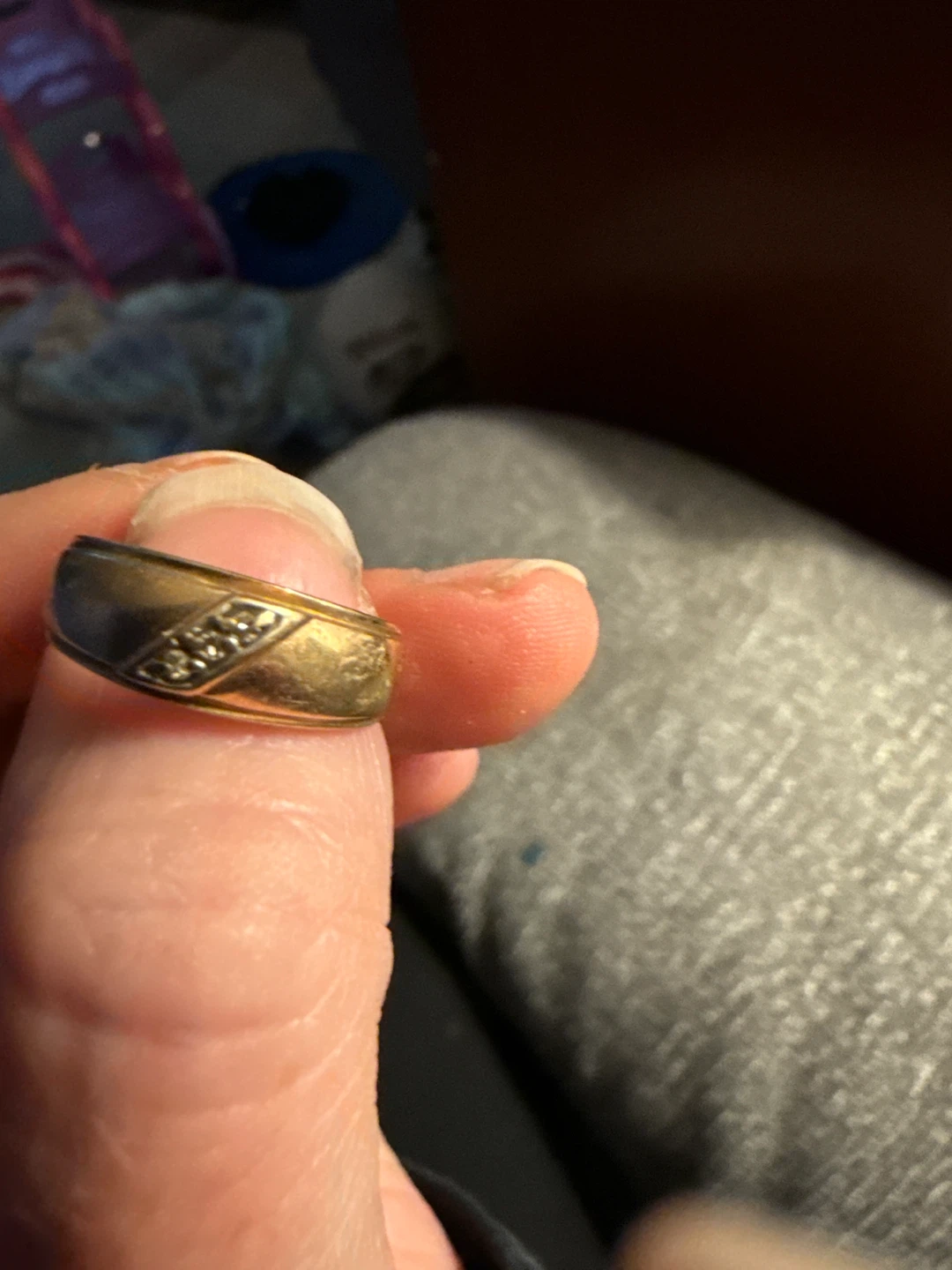 Gold tone ring with stones