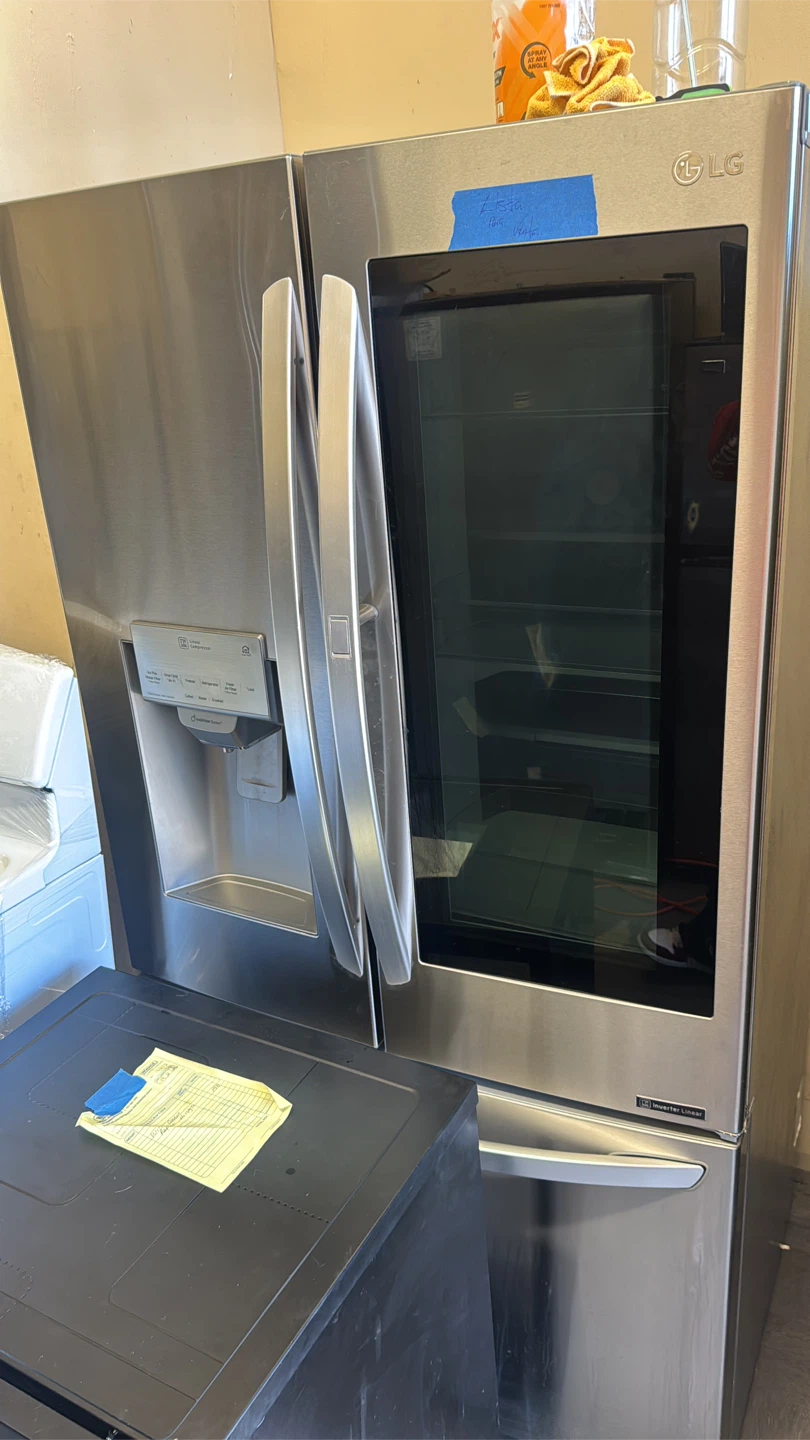 LG Stainless Steel French Door Refrigerator with InstaView - photo 4