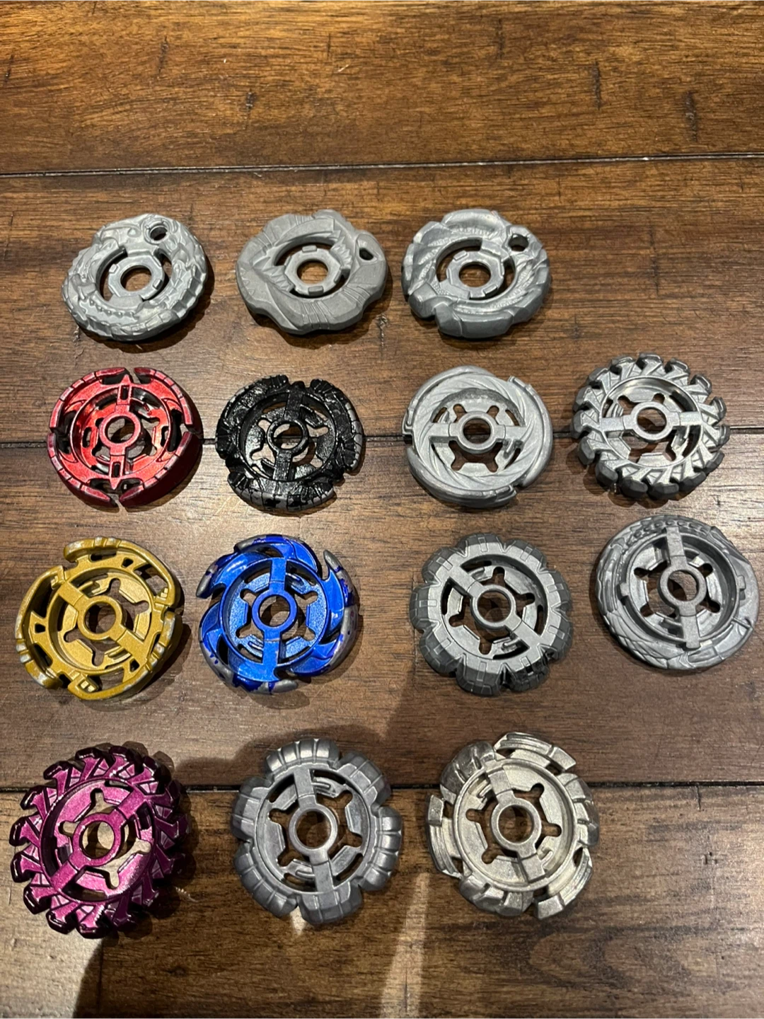 Beyblade Metal Fusion Lot - photo 4