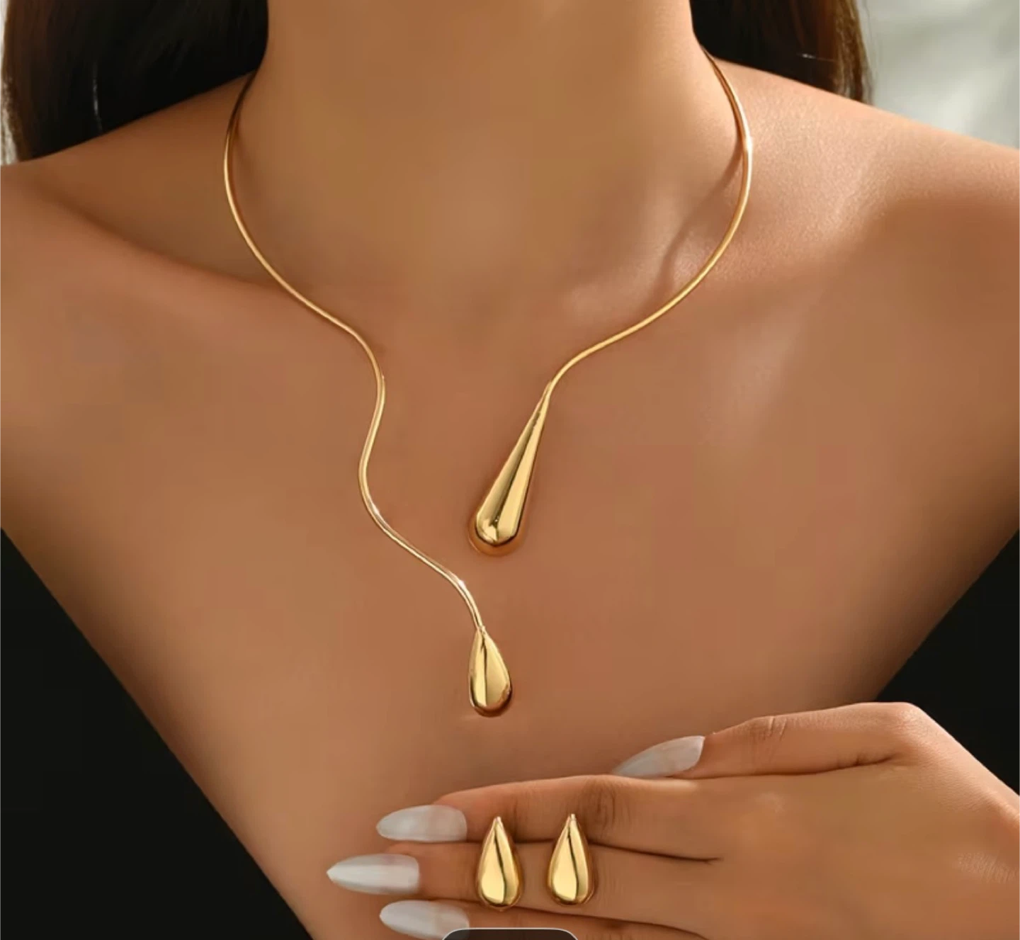 Fashion Jewelry Set - Gold Tone Bracelets & Earrings - photo 4
