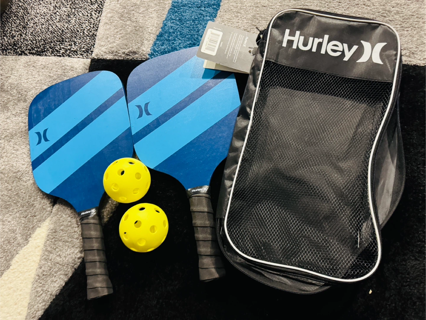 Hurley Pickleball Paddles Set with Balls and Bag - photo 3