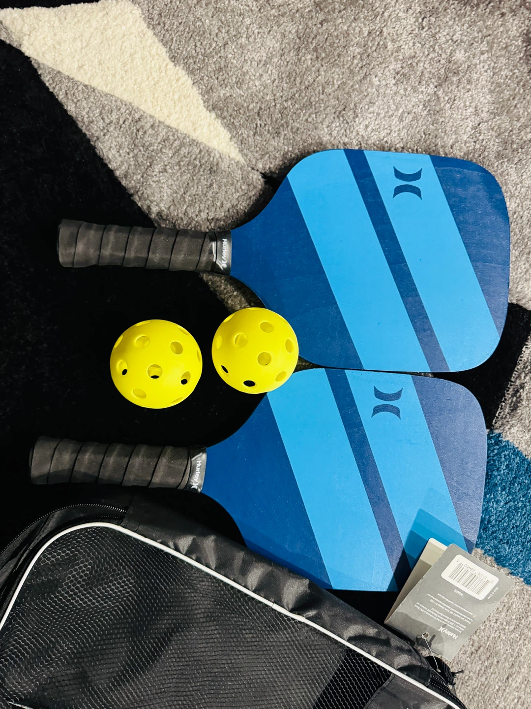 Hurley Pickleball Paddles Set with Balls and Bag - photo 4