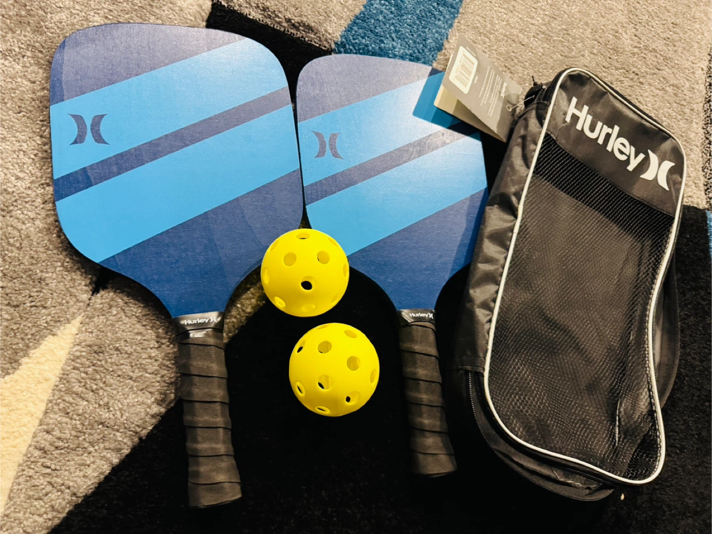 Hurley Pickleball Paddles Set with Balls and Bag - photo 2