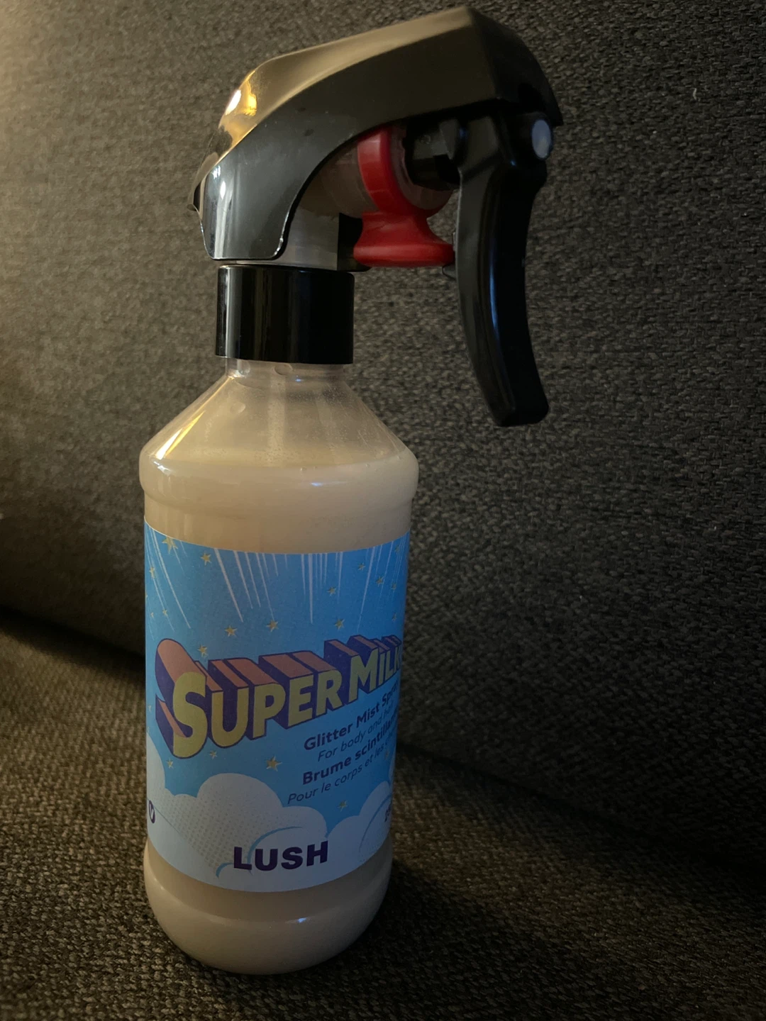LUSH Super Milk Glitter Mist Spray