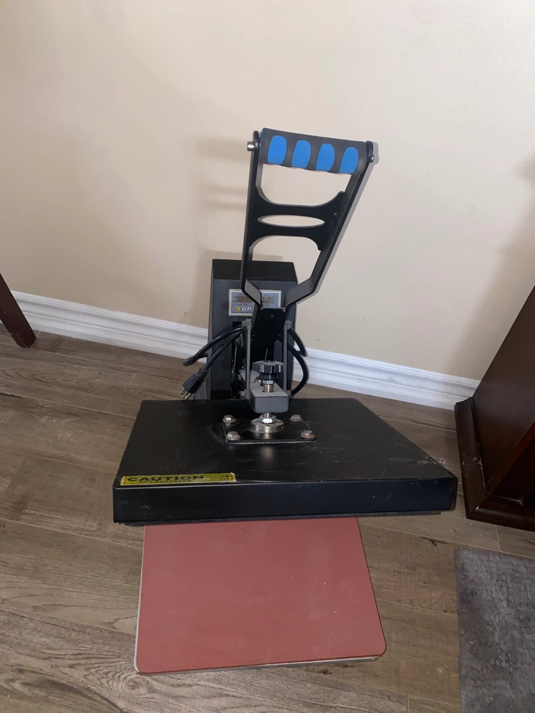 T-shirt Heat Press