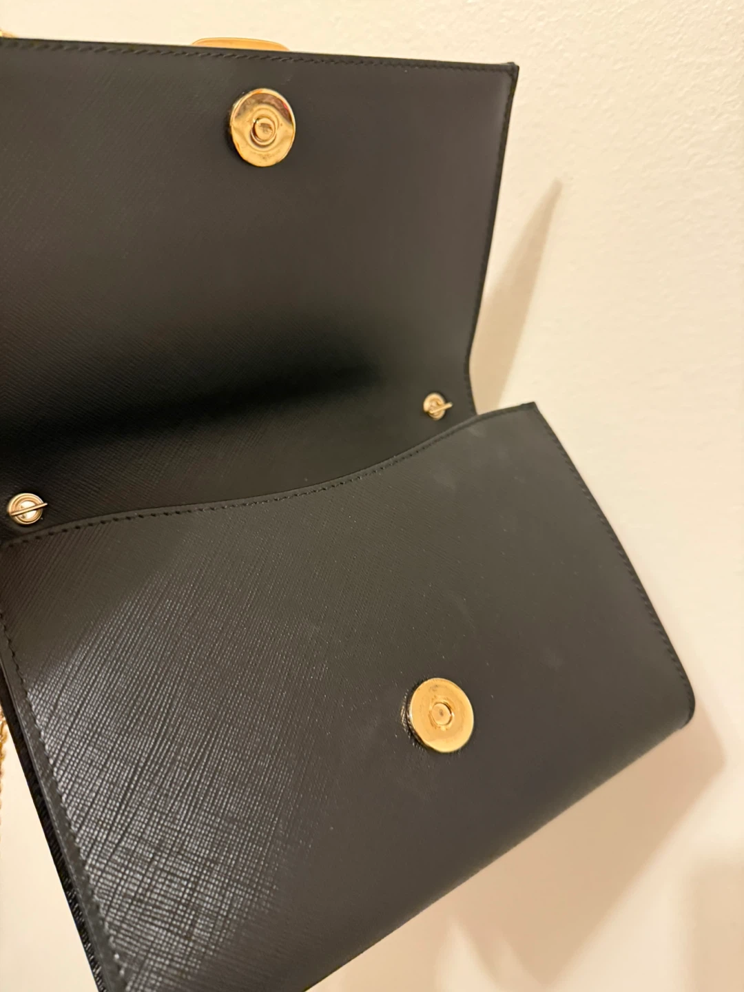 Salvatore Ferragamo Black  crossbody bag - photo 4