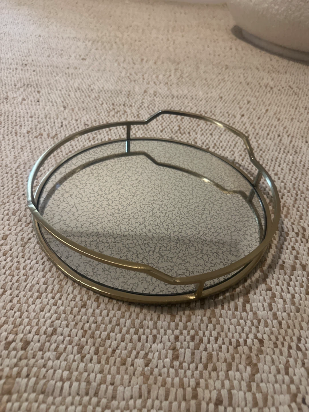 Gold Round Tray – Glam Mirror Style (Fortunoff Elements)