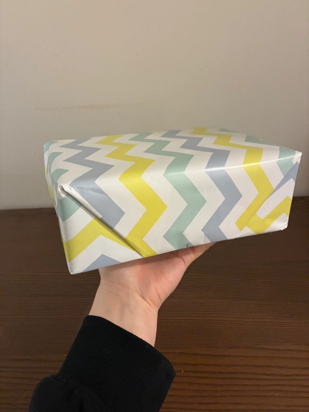 Mystery gift box with MONEY for 6-16 year old girl - photo 2