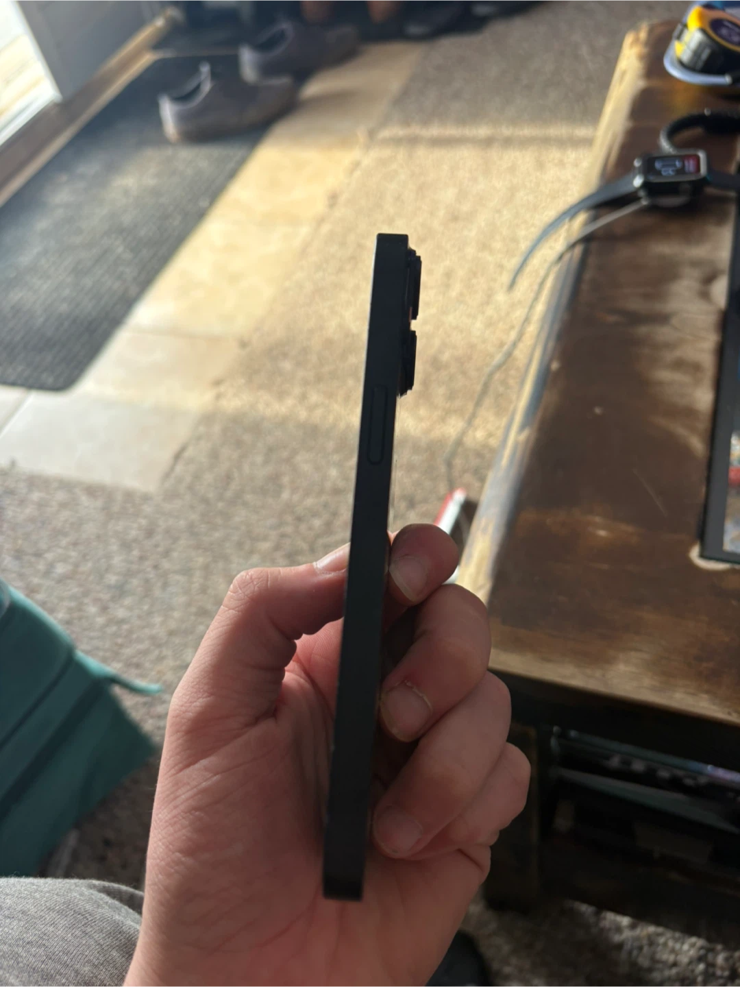 Apple iPhone 14 - photo 2
