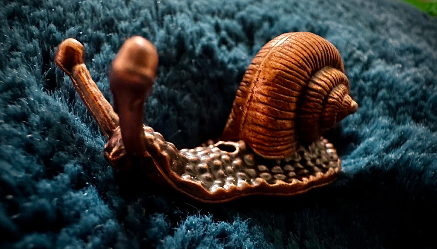 Decorative Snail Figurine Incense Holder - photo 2