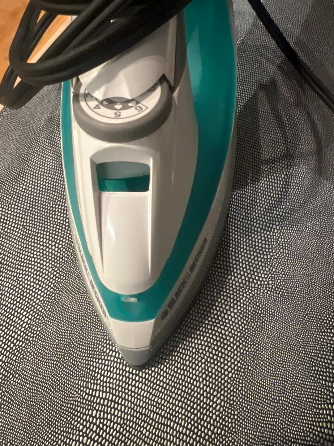Black & Decker Steam Iron - photo 2