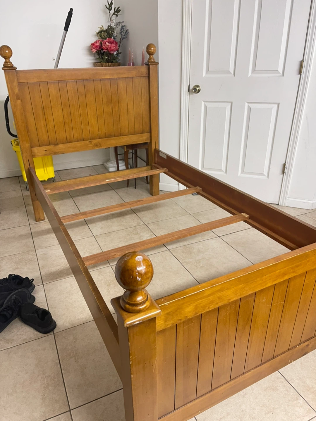Wooden Twin Bed Frame - photo 2
