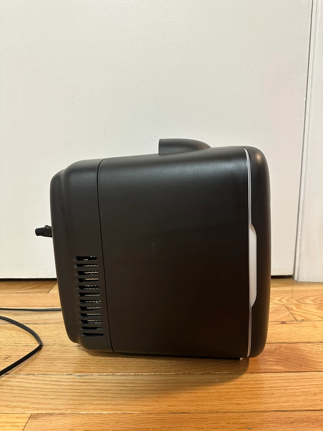 Beichen Thermoelectric Cooler & Warmer Mini Fridge - photo 2