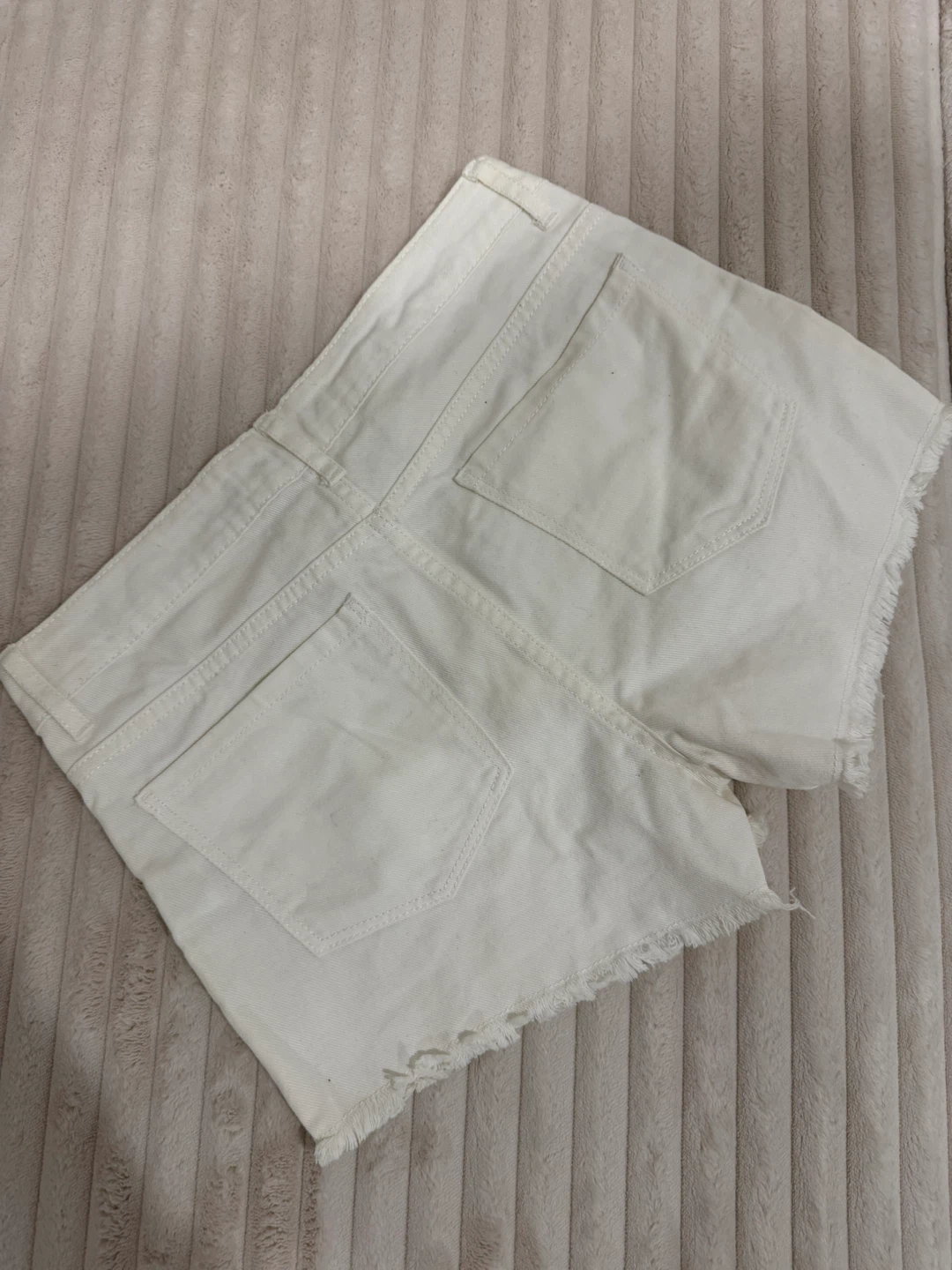White Denim Cutoff Shorts Size US 0 - photo 2