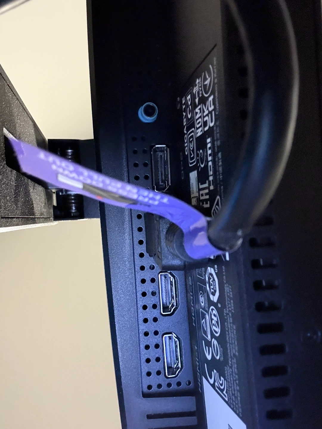 Gigabyte G34WQC HRD Monitor - photo 5