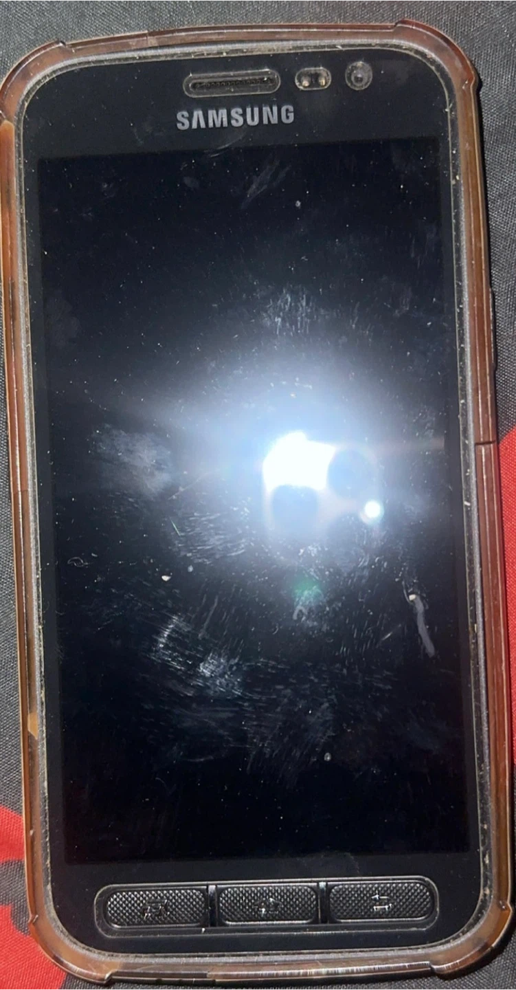 Samsung phone - photo 2