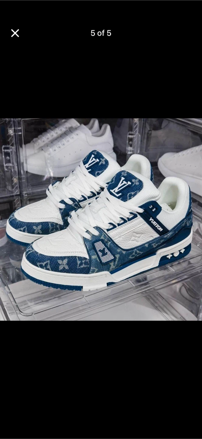 Louis Vuitton "LV Trainer” Sneakers