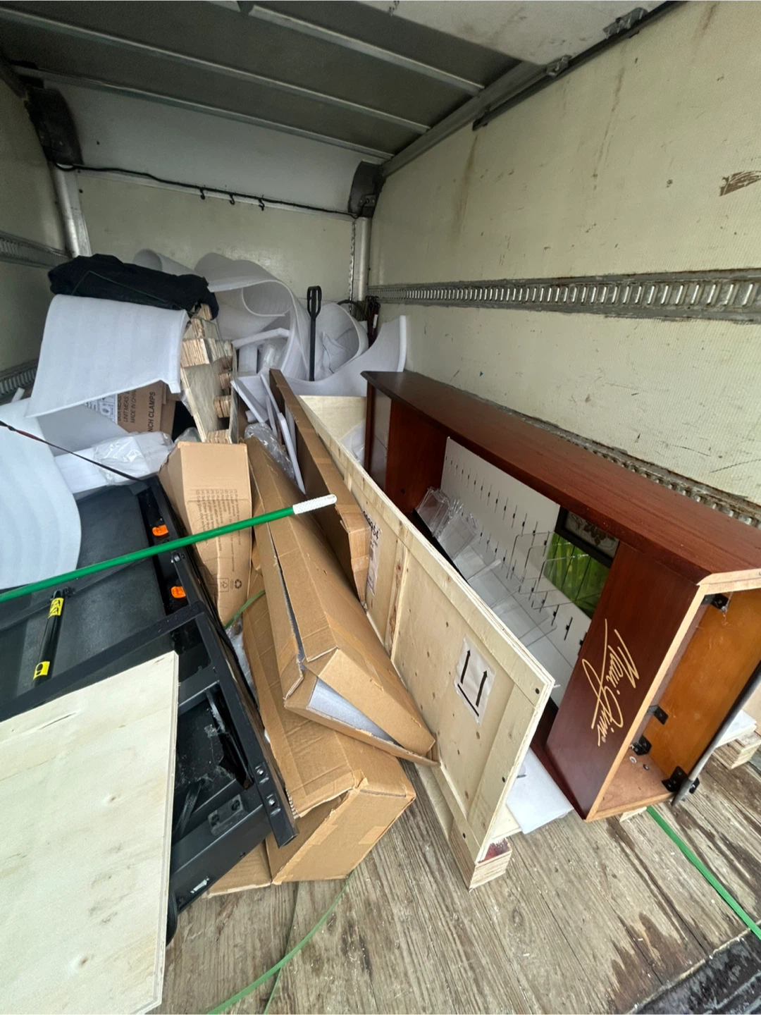 AFFORDABLE Same Day Junk Removal!! - photo 3