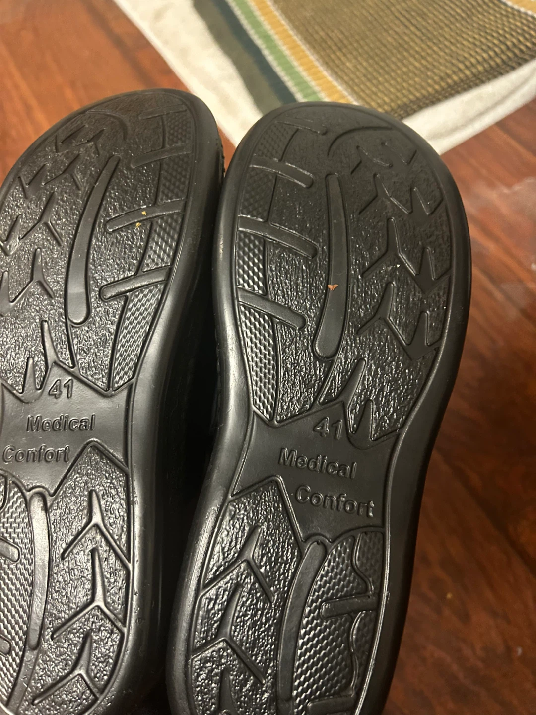 Mark Aracas Medical Comfort Clogs Size 41 Black