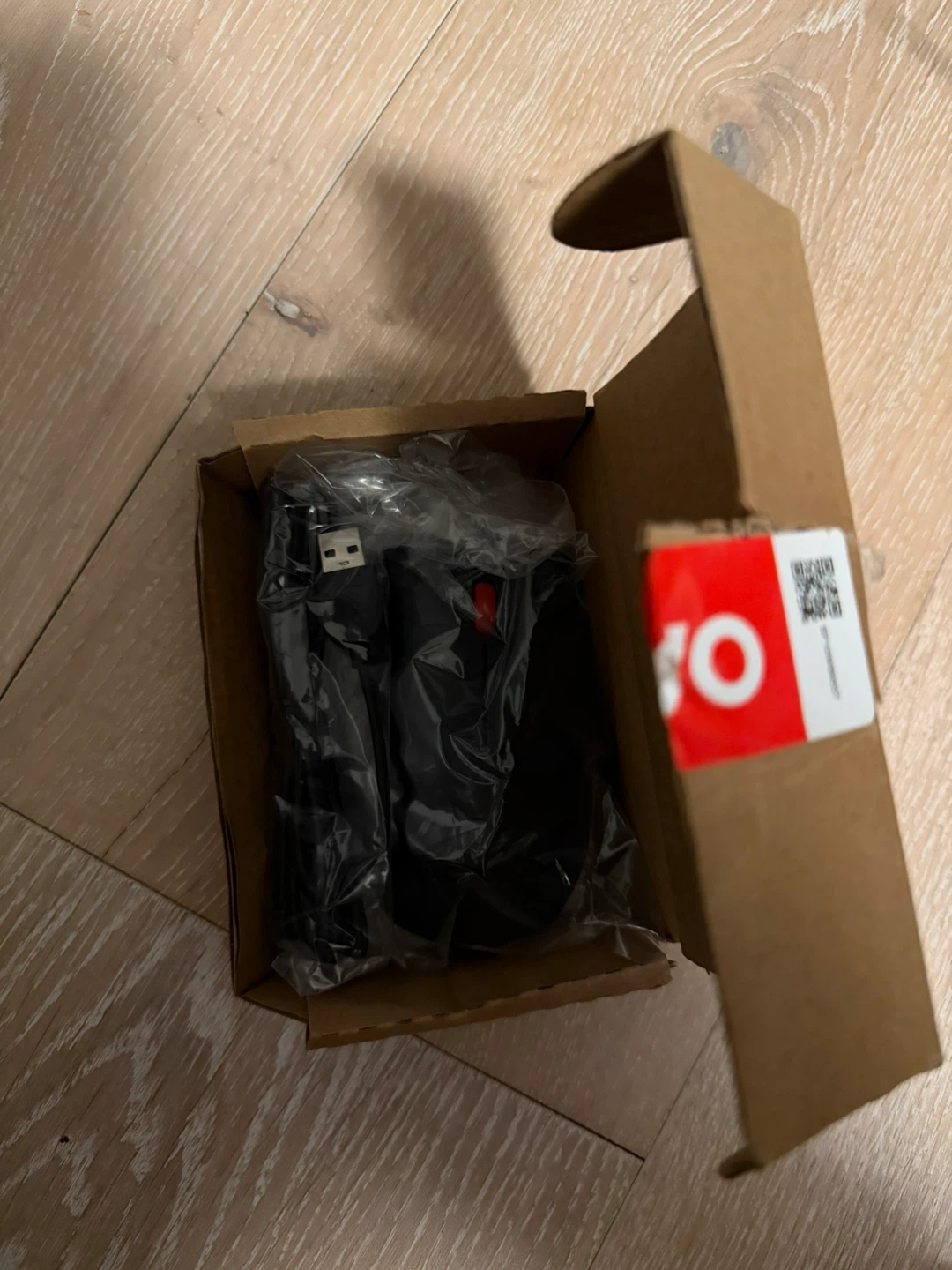 New- Lenovo Essential USB Mouse - photo 2